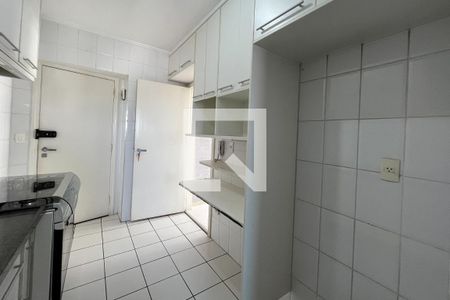 Apartamento à venda com 80m², 3 quartos e 2 vagasCozinha
