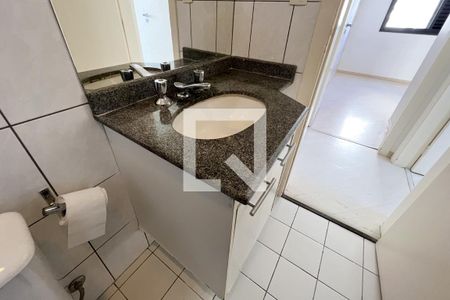 Apartamento à venda com 80m², 3 quartos e 2 vagasBanheiro Social