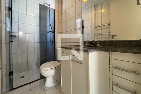 Apartamento à venda com 80m², 3 quartos e 2 vagasBanheiro Social