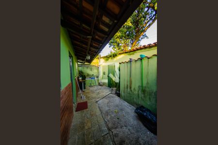 Casa à venda com 450m², 3 quartos e 5 vagas Casa à venda com 450m², 3 quartos e 5 vagasEntrada