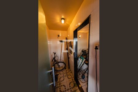 Casa à venda com 450m², 3 quartos e 5 vagas Casa à venda com 450m², 3 quartos e 5 vagasSauna