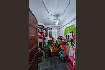 Casa à venda com 450m², 3 quartos e 5 vagas Casa à venda com 450m², 3 quartos e 5 vagasQuarto de despejo 2