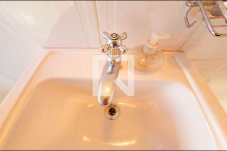 Casa à venda com 450m², 3 quartos e 5 vagas Casa à venda com 450m², 3 quartos e 5 vagasPia