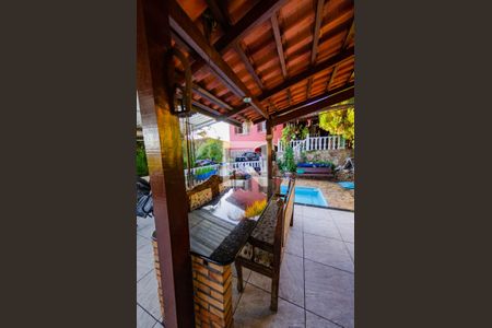 Casa à venda com 450m², 3 quartos e 5 vagas Casa à venda com 450m², 3 quartos e 5 vagasÁrea de churrasqueira