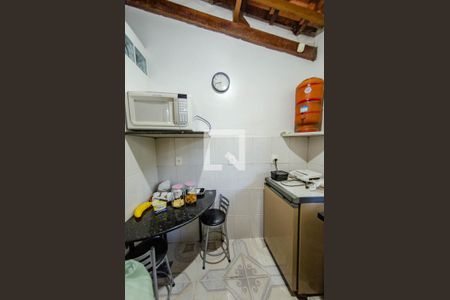 Casa à venda com 450m², 3 quartos e 5 vagas Casa à venda com 450m², 3 quartos e 5 vagasCozinha da casa 2