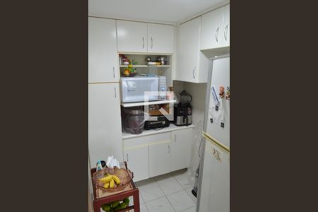 Apartamento à venda com 72m², 2 quartos e 1 vaga Apartamento à venda com 72m², 2 quartos e 1 vagaCozinha