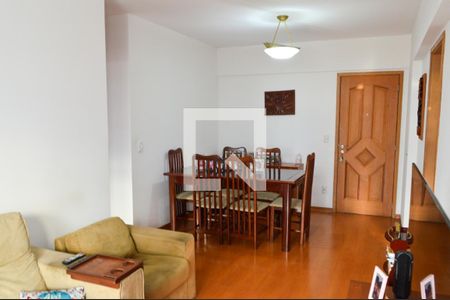 Apartamento à venda com 72m², 2 quartos e 1 vaga Apartamento à venda com 72m², 2 quartos e 1 vagaSala