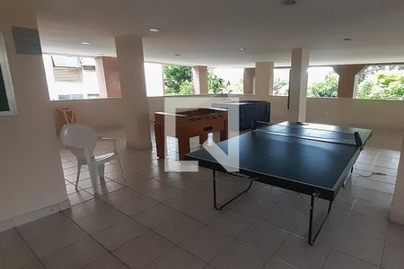 Apartamento à venda com 72m², 2 quartos e 1 vaga Apartamento à venda com 72m², 2 quartos e 1 vagaÁrea comum - Salão de jogos