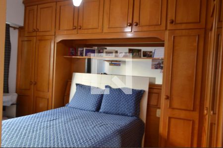 Apartamento à venda com 72m², 2 quartos e 1 vaga Apartamento à venda com 72m², 2 quartos e 1 vagaSuíte