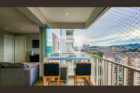 Apartamento à venda com 49m², 1 quarto e 2 vagas Apartamento à venda com 49m², 1 quarto e 2 vagasVaranda-Área de Serviço