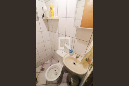 Casa à venda com 40m², 2 quartos e 2 vagas Casa à venda com 40m², 2 quartos e 2 vagasDependecia Empregada