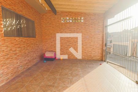 Casa à venda com 40m², 2 quartos e 2 vagas Casa à venda com 40m², 2 quartos e 2 vagasGaragem