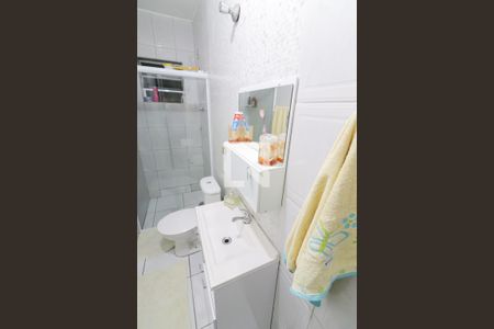 Casa à venda com 40m², 2 quartos e 2 vagas Casa à venda com 40m², 2 quartos e 2 vagasBanheiro 1