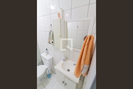 Casa à venda com 40m², 2 quartos e 2 vagas Casa à venda com 40m², 2 quartos e 2 vagasEdicula