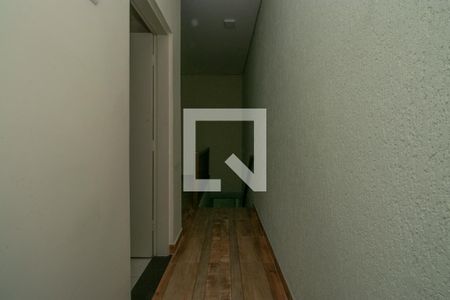 Casa para alugar com 80m², 3 quartos e sem vagaCorredor