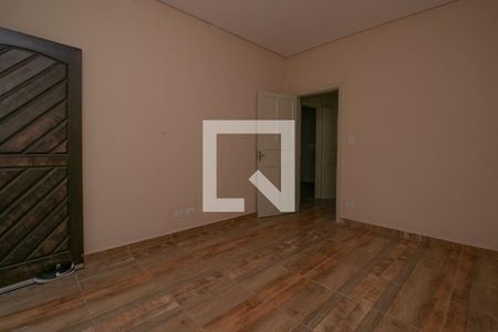 quarto 2 de casa para alugar com 3 quartos, 80m² em Quarta Parada, São Paulo
