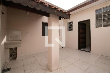 Casa para alugar com 80m², 3 quartos e sem vagaÁrea de Serviço