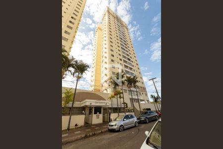 Fachada do Condomínio de apartamento para alugar com 3 quartos, 76m² em Parque Amazônia, Goiânia