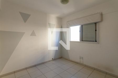 Apartamento para alugar com 76m², 3 quartos e 2 vagas Apartamento para alugar com 76m², 3 quartos e 2 vagasQuarto 2