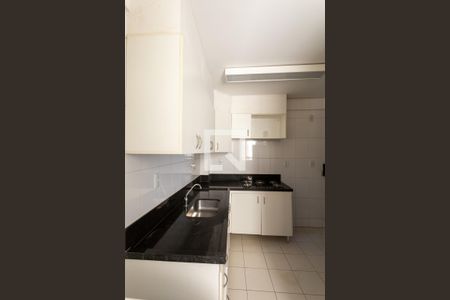 Apartamento para alugar com 76m², 3 quartos e 2 vagas Apartamento para alugar com 76m², 3 quartos e 2 vagasCozinha