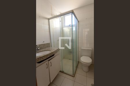 Apartamento para alugar com 76m², 3 quartos e 2 vagas Apartamento para alugar com 76m², 3 quartos e 2 vagasBanheiro da Suíte