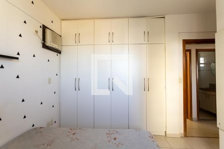 Apartamento para alugar com 76m², 3 quartos e 2 vagas Apartamento para alugar com 76m², 3 quartos e 2 vagasSuíte