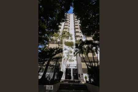 Apartamento à venda com 61m², 2 quartos e 1 vagaFachada