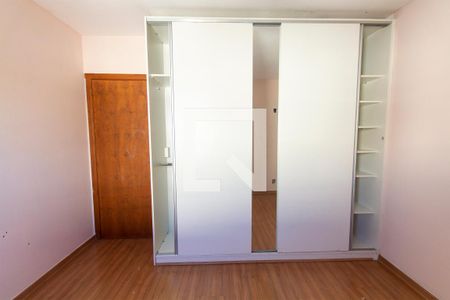 Quarto 1 de apartamento para alugar com 2 quartos, 62m² em São Vicente, Gravataí