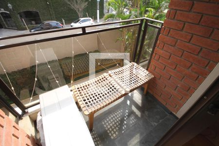 Varanda de apartamento à venda com 4 quartos, 200m² em Jardim Vila Mariana, São Paulo