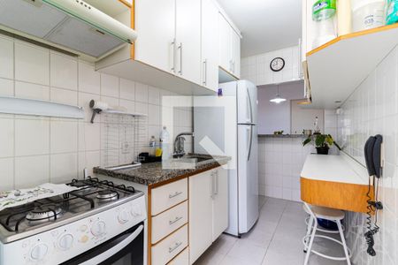 Apartamento à venda com 50m², 2 quartos e 1 vaga Apartamento à venda com 50m², 2 quartos e 1 vagaCozinha