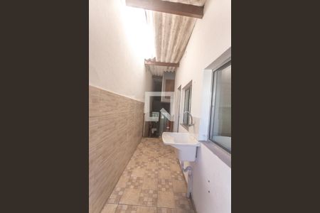 Casa para alugar com 20m², 1 quarto e sem vaga Casa para alugar com 20m², 1 quarto e sem vagaÁrea de serviço