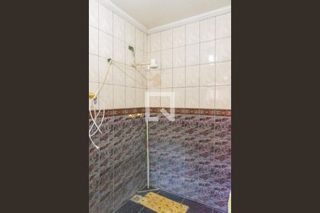 Casa à venda com 180m², 3 quartos e 2 vagas Casa à venda com 180m², 3 quartos e 2 vagasBanheiro da Suíte