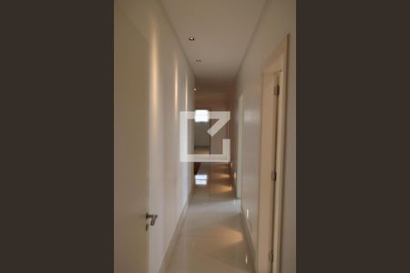 Apartamento para alugar com 281m², 4 quartos e 4 vagasCorredor