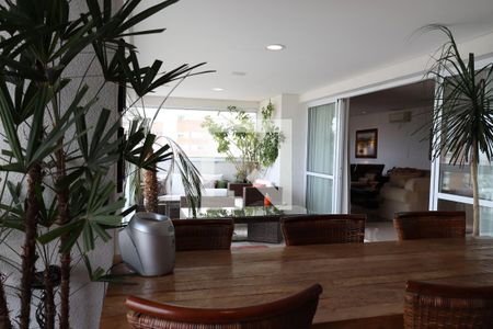 Sacada de apartamento para alugar com 4 quartos, 281m² em Vila Andrade, São Paulo