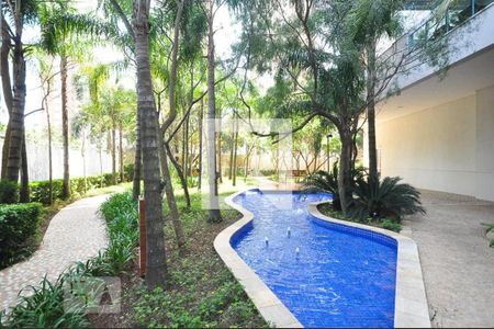 Apartamento para alugar com 281m², 4 quartos e 4 vagasÁrea comum - Piscina