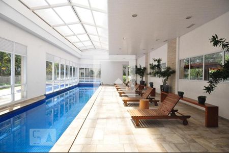 Apartamento para alugar com 281m², 4 quartos e 4 vagasÁrea comum - Piscina