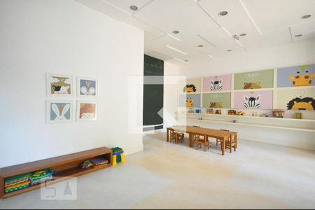 Apartamento para alugar com 281m², 4 quartos e 4 vagasÁrea comum