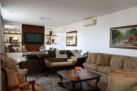 Sala de Estar de apartamento para alugar com 4 quartos, 281m² em Vila Andrade, São Paulo