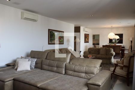 Sala de TV de apartamento para alugar com 4 quartos, 281m² em Vila Andrade, São Paulo