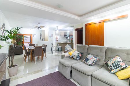 Sala de casa de condomínio à venda com 3 quartos, 145m² em Hípica, Porto Alegre