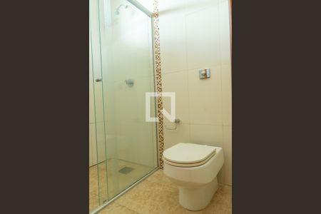 Casa para alugar com 411m², 4 quartos e 5 vagasBanheiro Suite1