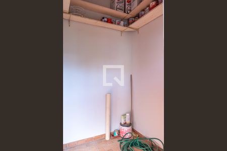Casa para alugar com 411m², 4 quartos e 5 vagasQuartinho Depósito