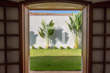 Casa para alugar com 411m², 4 quartos e 5 vagasVista Suíte1