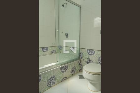 Casa para alugar com 411m², 4 quartos e 5 vagasBanheiro Social