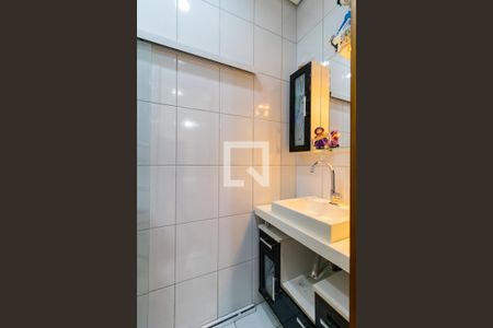 Casa à venda com 220m², 3 quartos e 3 vagasBanheiro da Suíte