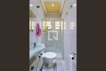 Casa à venda com 220m², 3 quartos e 3 vagasBanheiro