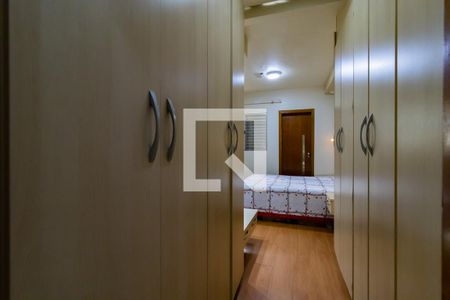 Casa à venda com 220m², 3 quartos e 3 vagasCloset da Suíte