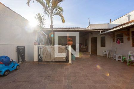 Casa para alugar com 250m², 1 quarto e 8 vagas Casa para alugar com 250m², 1 quarto e 8 vagasChurrasqueira