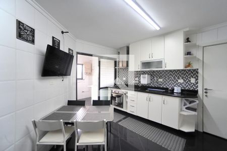 Apartamento à venda com 125m², 3 quartos e 3 vagasCozinha