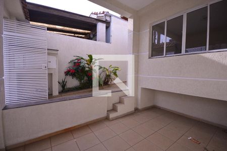 Casa à venda com 150m², 3 quartos e 1 vagaGaragem